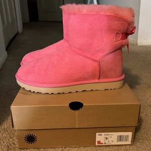 Bailey Bow Uggs